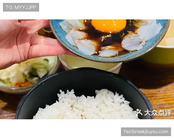 石宇奇训练完直接拎爱马仕去吃米其林，这日子过得比顶流还顶流