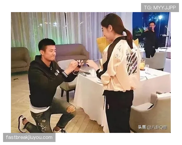 谌龙训练完直接啃鸡腿，这自律人设是不是有点绷不住了？